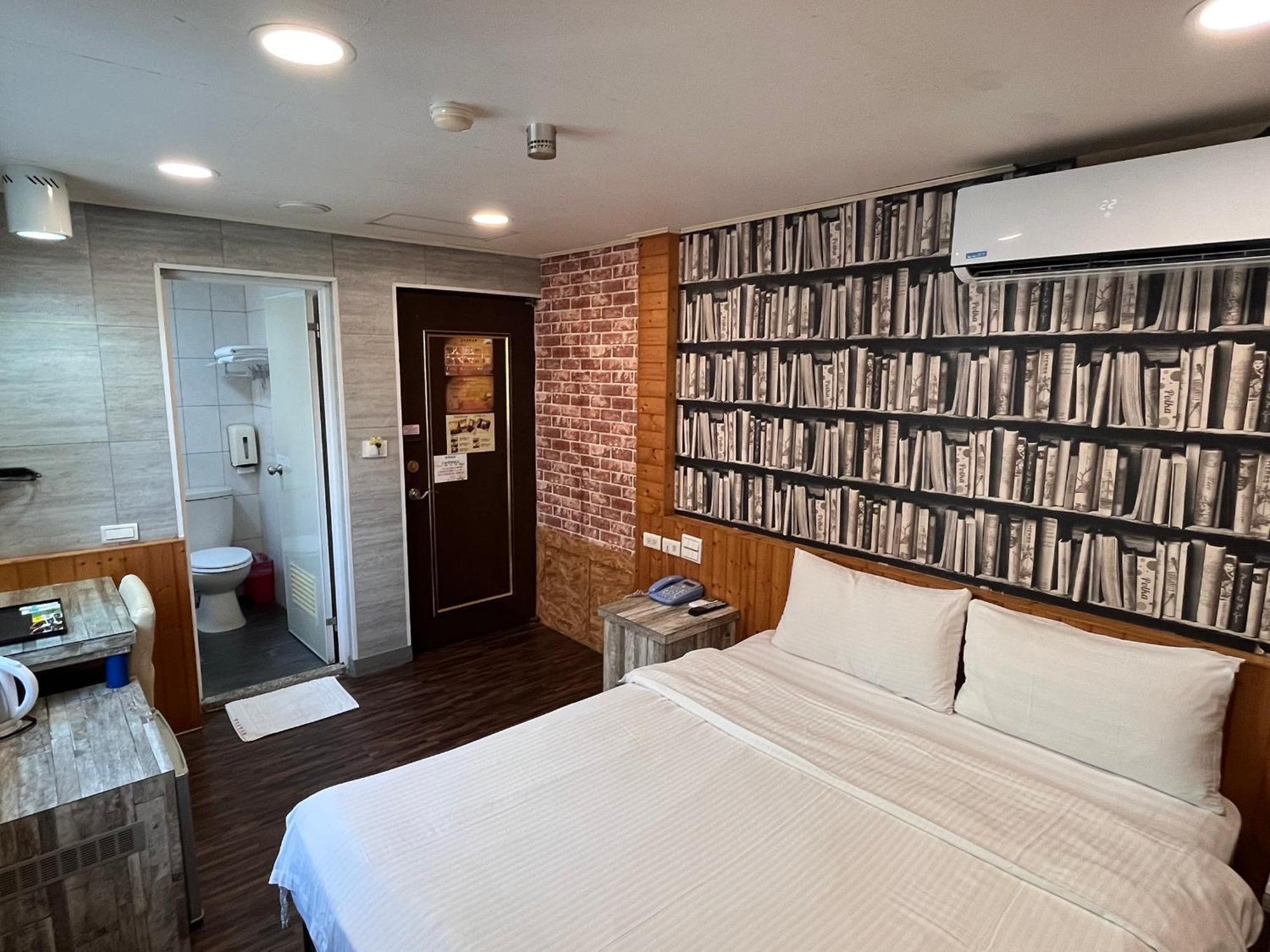 Bin Chen Business Hotel Hsinchu stad Exteriör bild